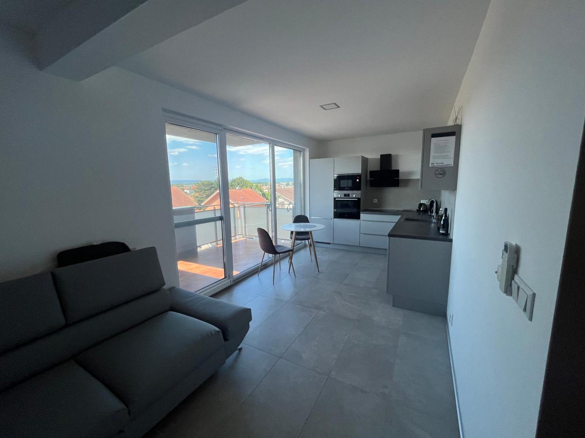 Apartment Sun Lakes - Sever Senec Luaran gambar